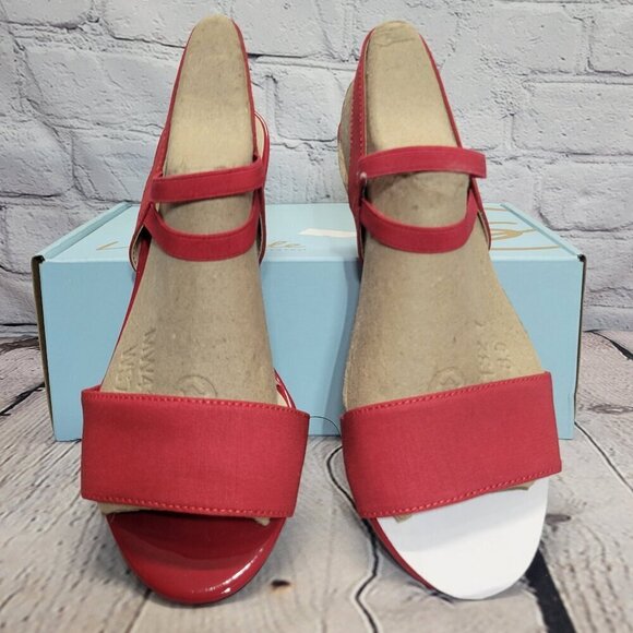 LifeStride Yolo Ankle Strap Sandals - Picture 1 of 7